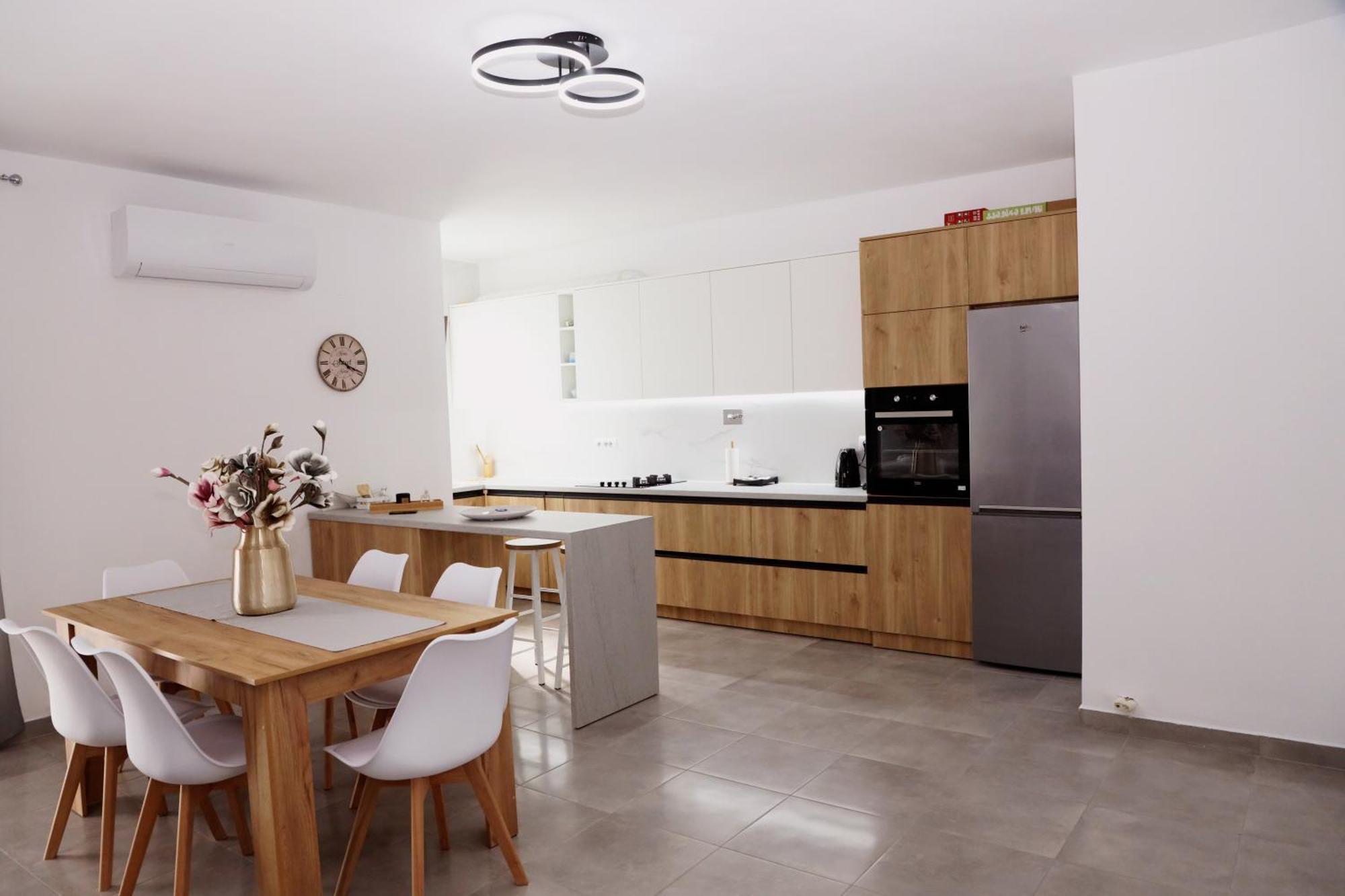 Rajmonda Apartment Lezhe Bagian luar foto